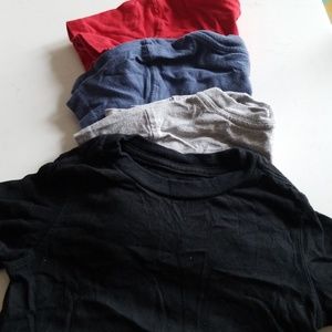 4 short sleeved 24 months tshirts